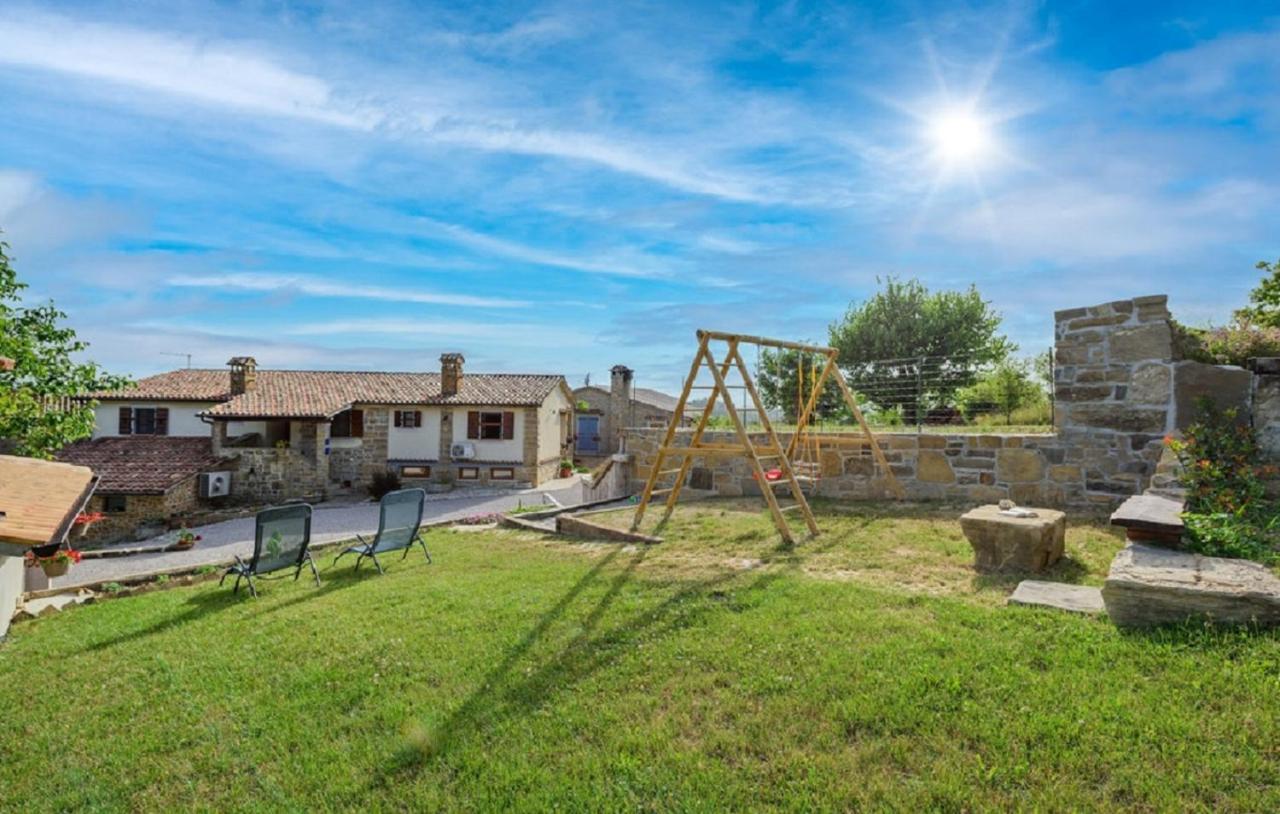 Guesthouse Gospodi Cerovlje Zewnętrze zdjęcie